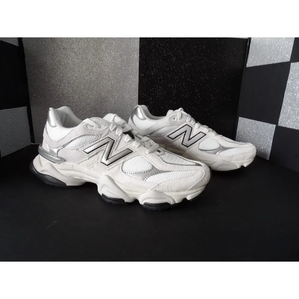 New Balance 9060 Lifestyle Mode de Vie -  (Size M 10,5  W 12)
